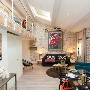 Superbe Loft Vieil Appartamento Antibes